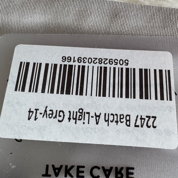 NWT oh Polly grey cropped cami top - Picture 2 of 3